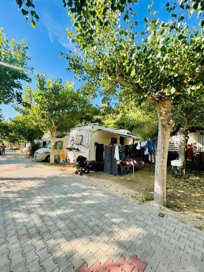 Camping Smeraldo Hotel Campomarino  Exterior photo